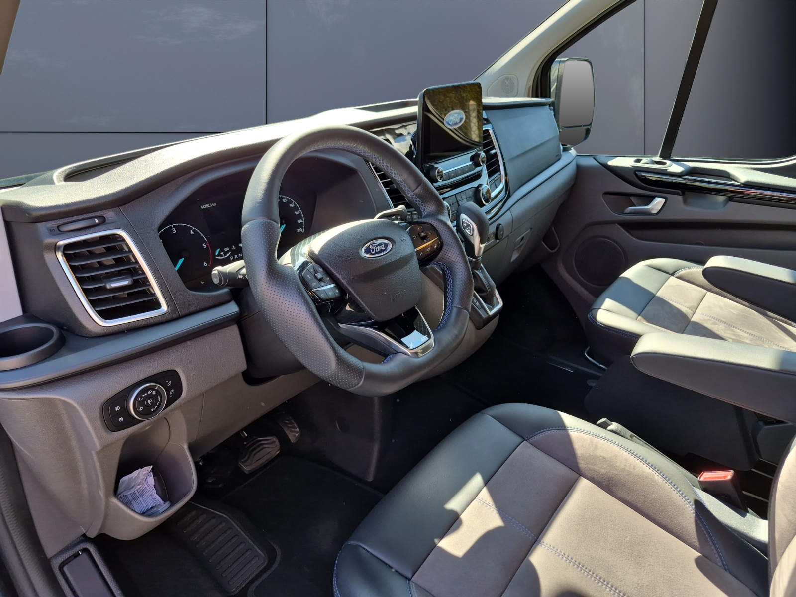 Ford Transit Custom 7