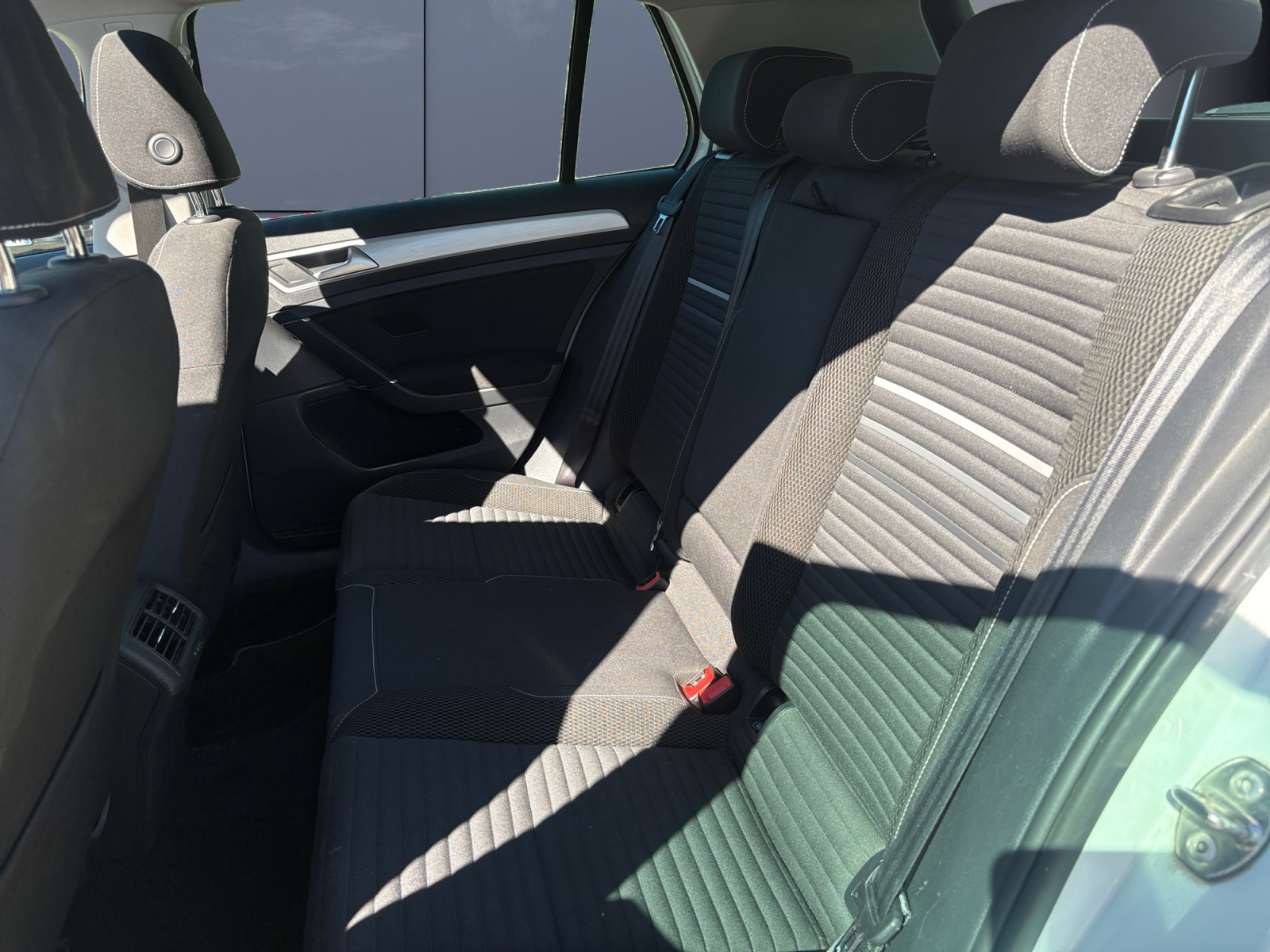 Volkswagen Golf 10