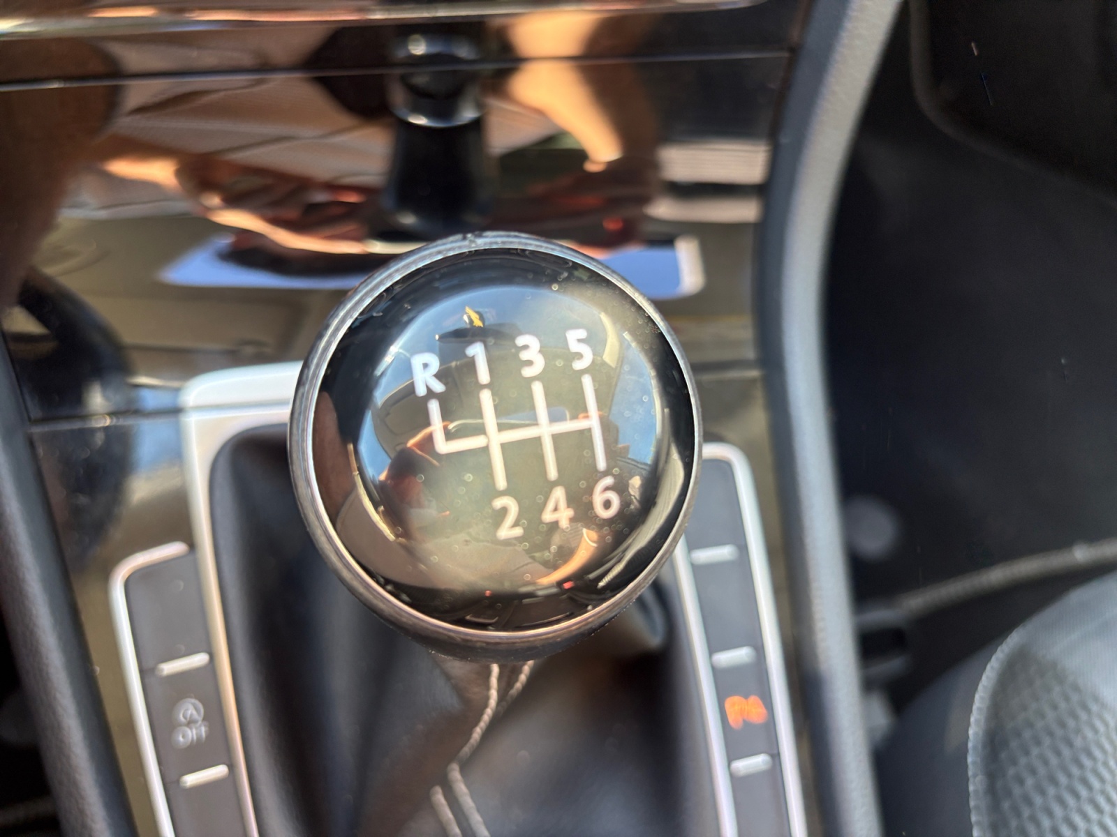 Volkswagen Golf 17