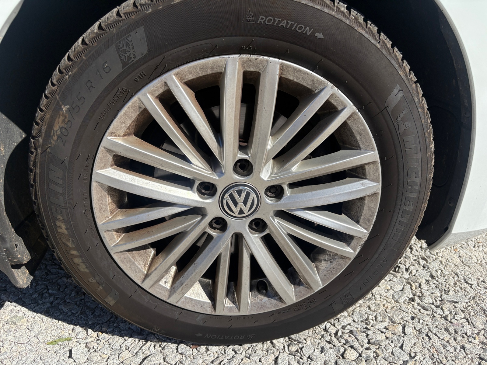 Volkswagen Golf 27
