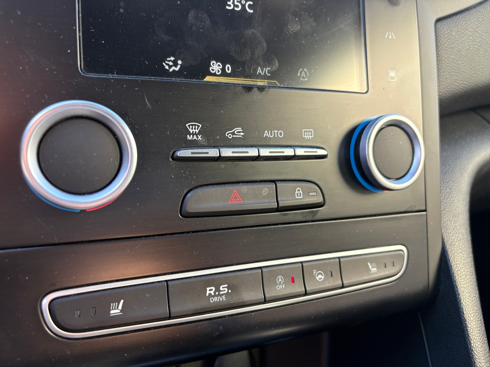 Renault Megane 16