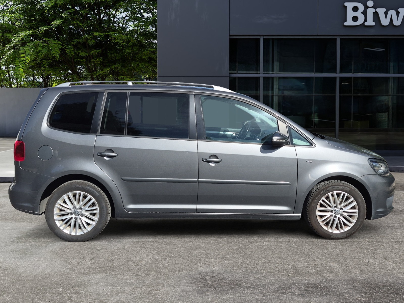 Volkswagen Touran 5