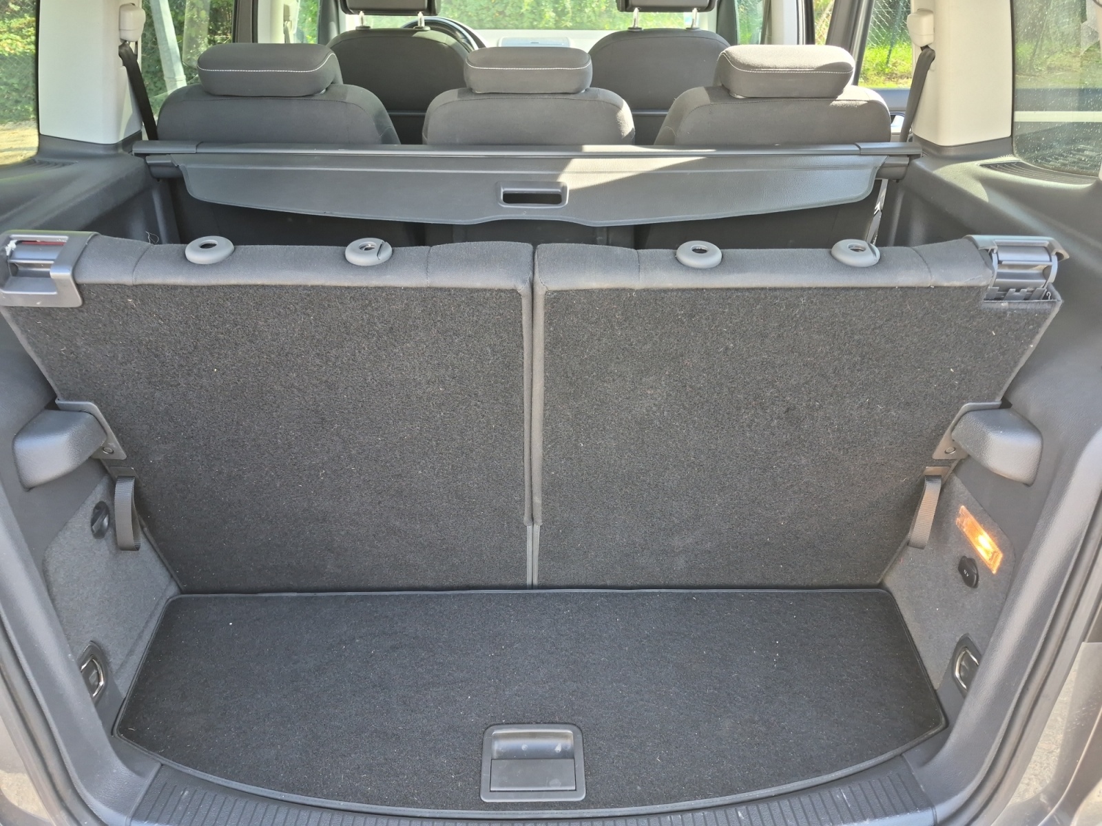 Volkswagen Touran 32