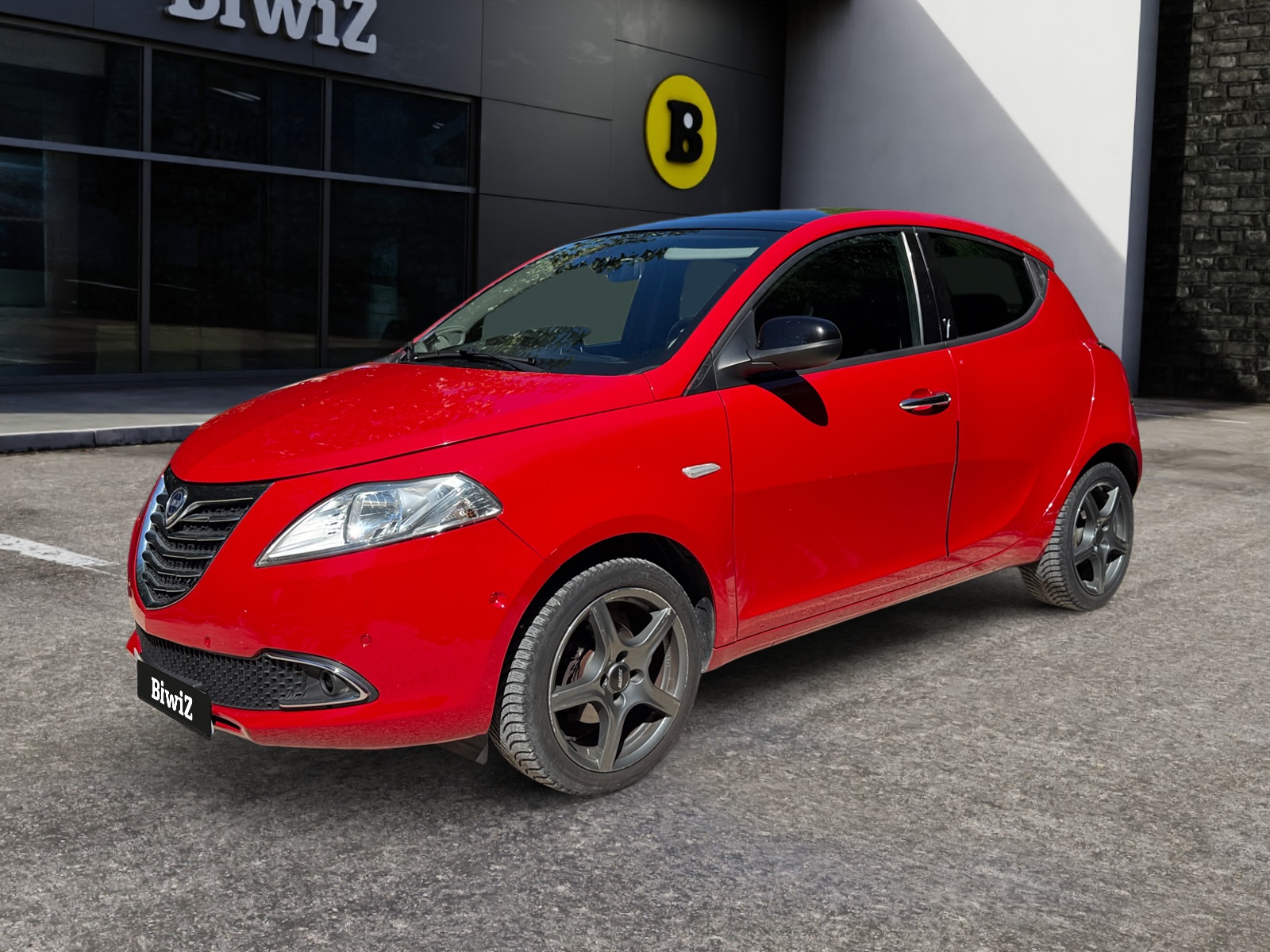 Lancia Ypsilon 0.9 TwinAir 85 ch Black & Red DFS/BVA