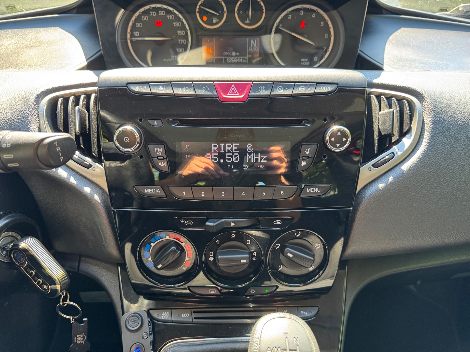 Lancia Ypsilon 13