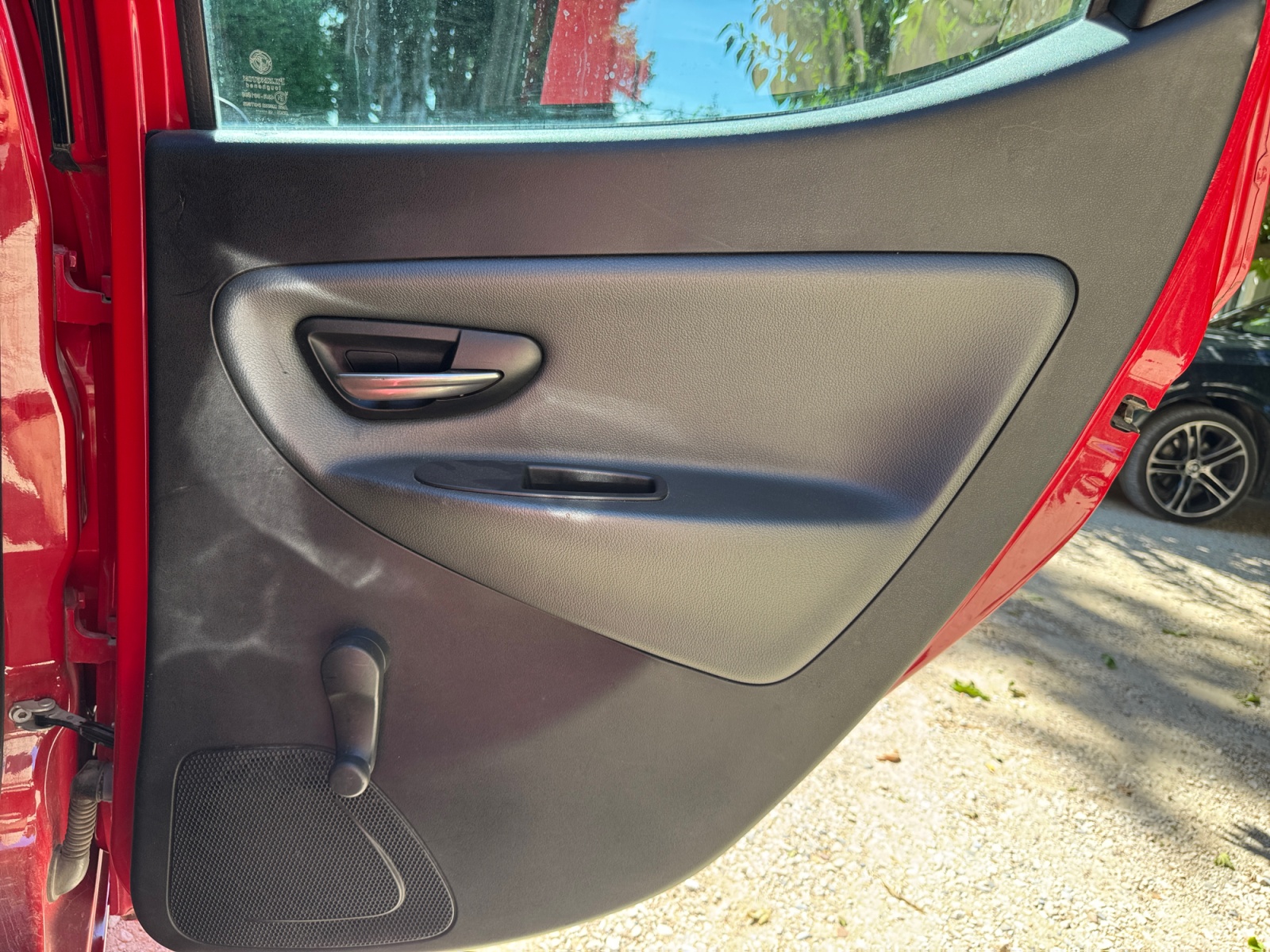 Lancia Ypsilon 27