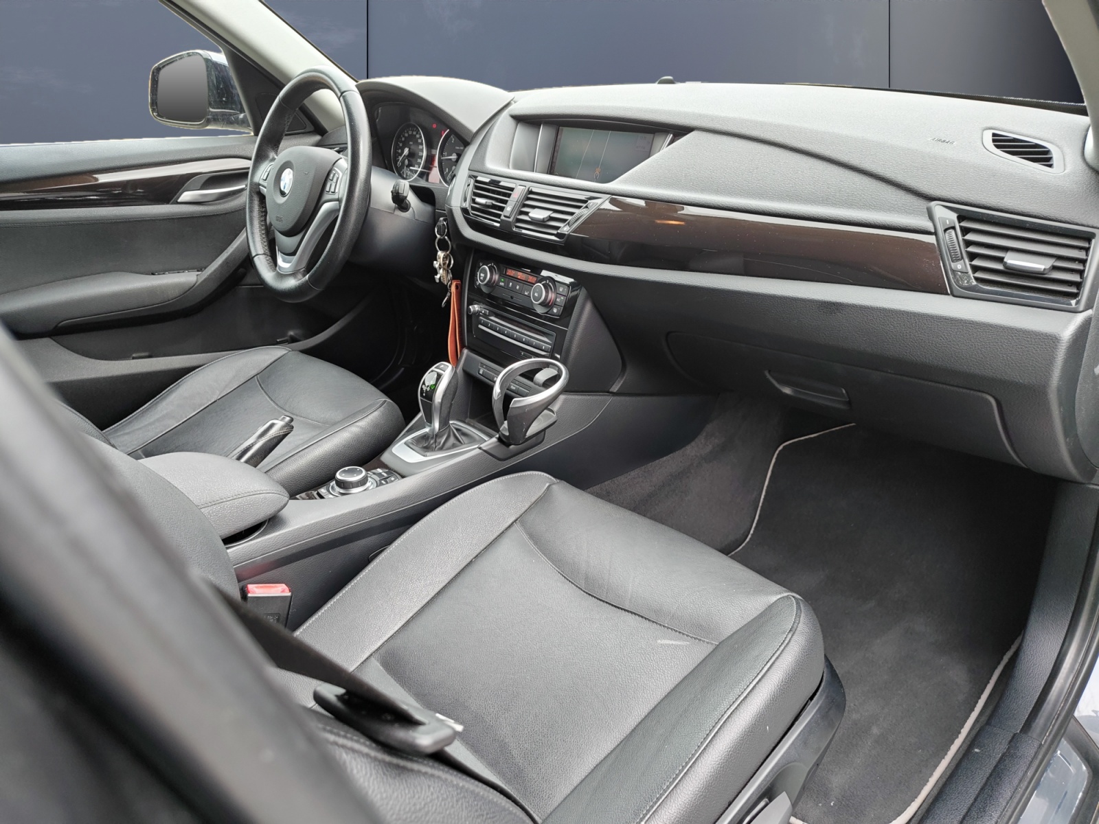 Bmw X1 12
