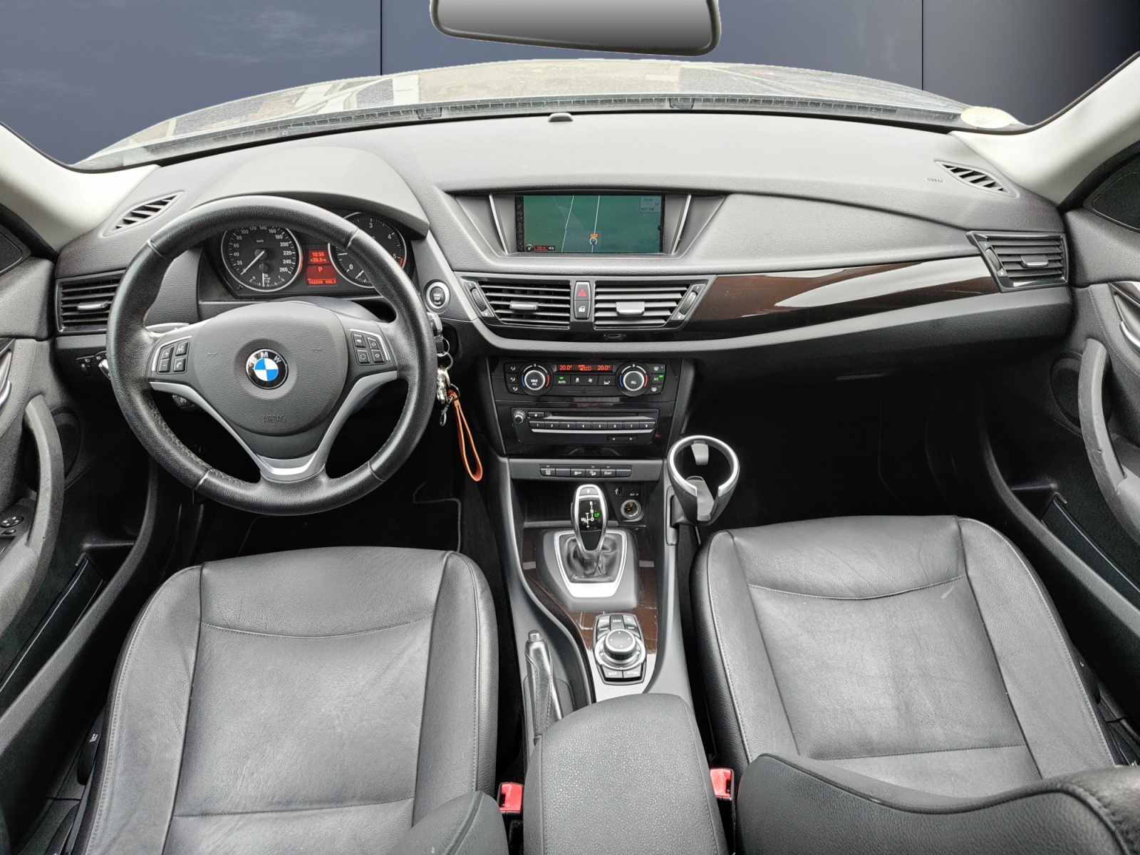 Bmw X1 14