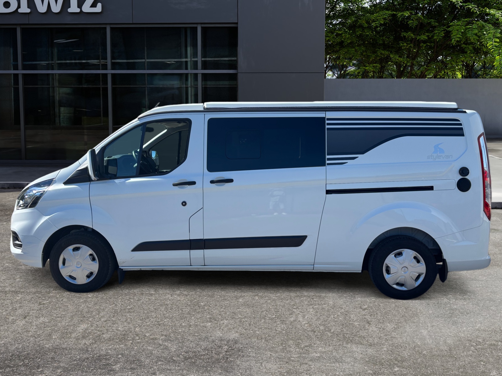 Ford Transit Custom Vu 1