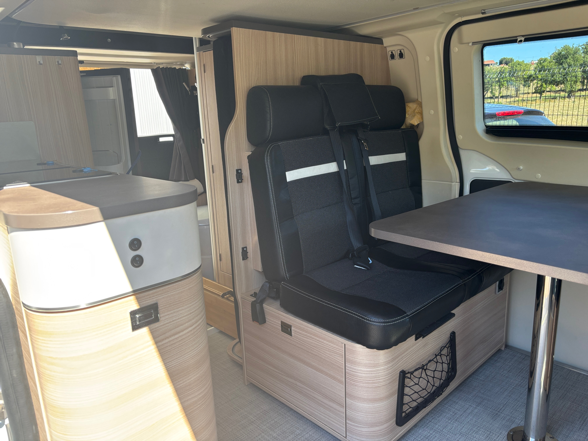 Ford Transit Custom Vu 11