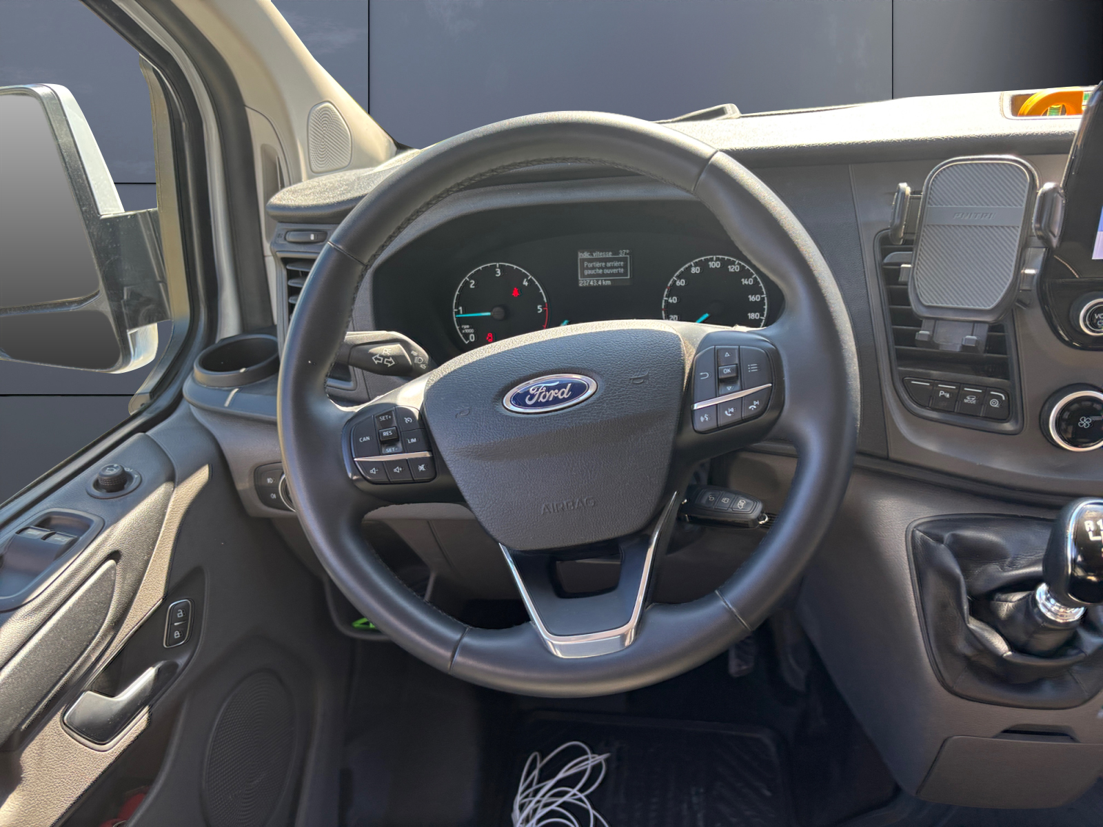 Ford Transit Custom Vu 15