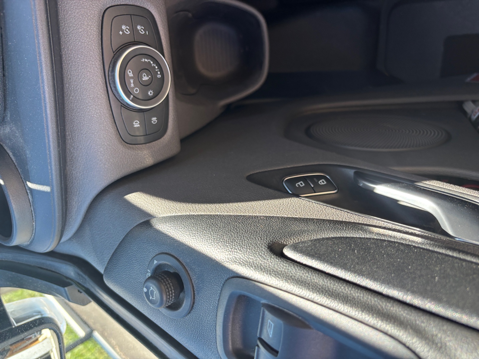 Ford Transit Custom Vu 17