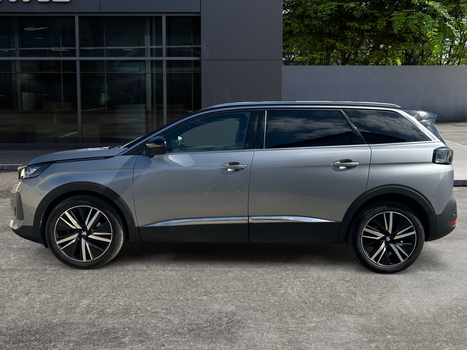 Peugeot 5008 1
