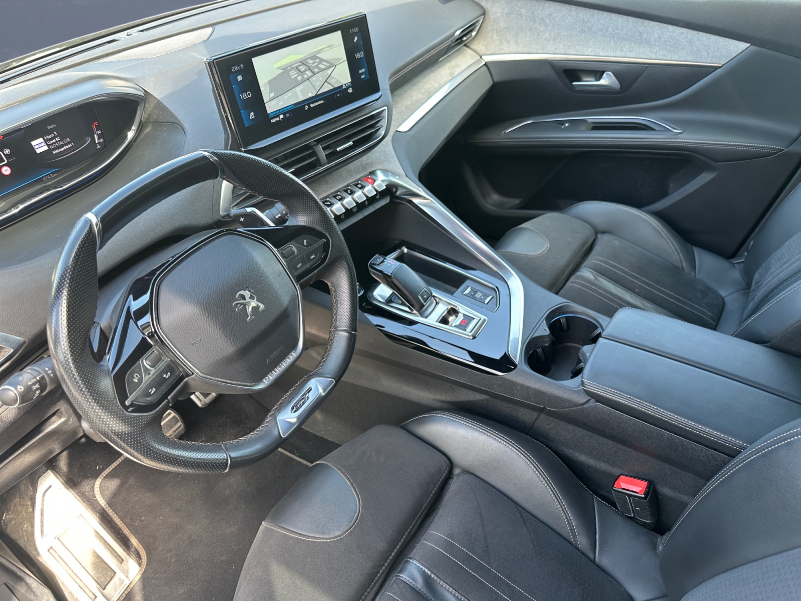 Peugeot 5008 8