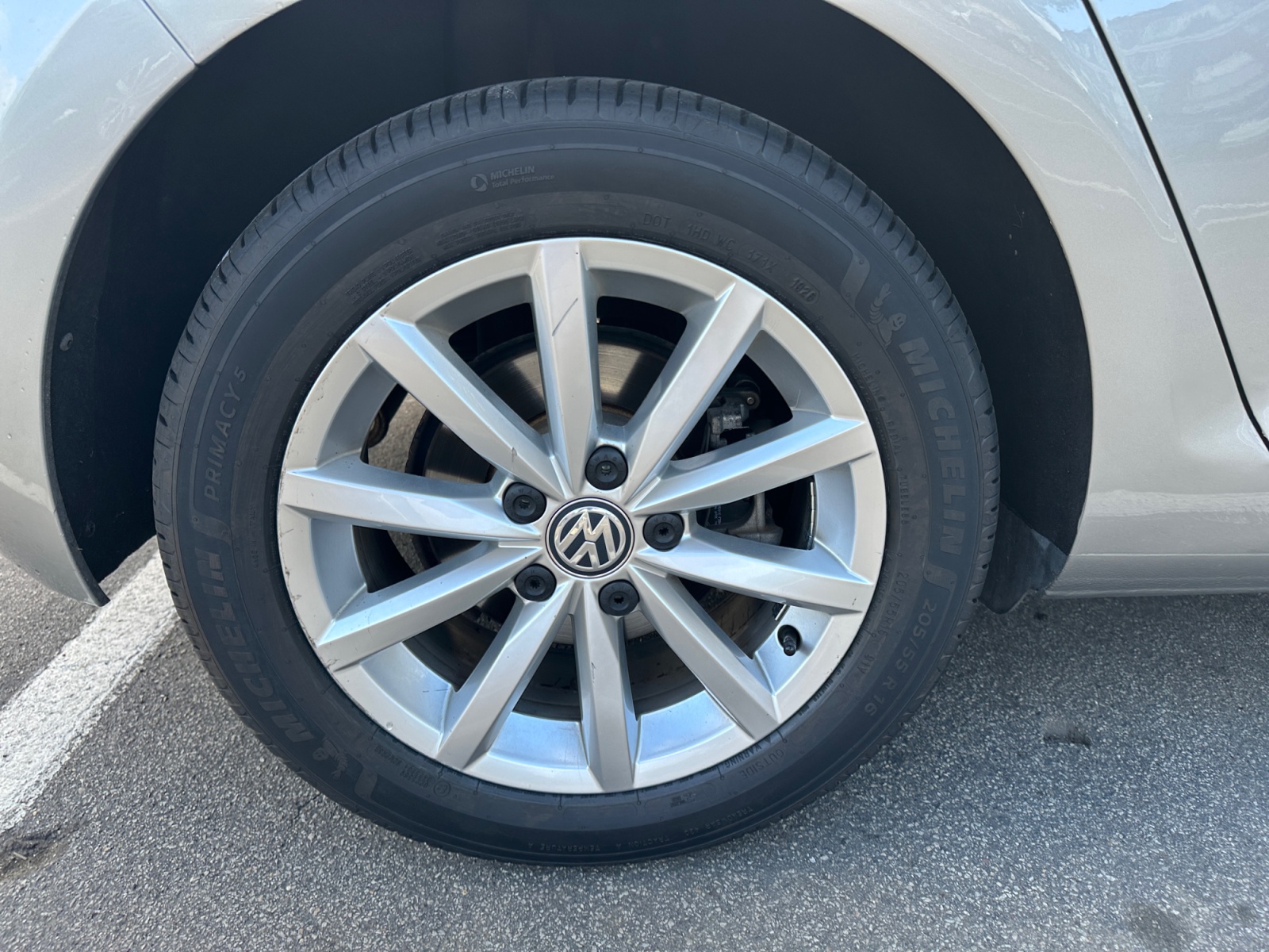Volkswagen Golf 31