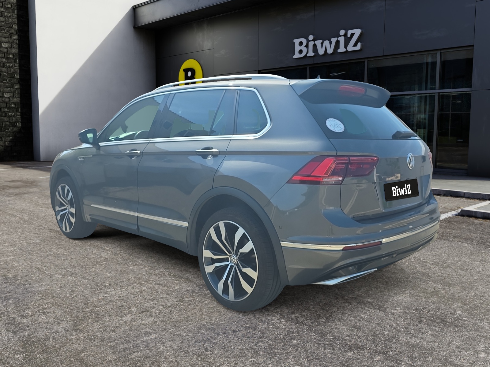 Volkswagen Tiguan 2