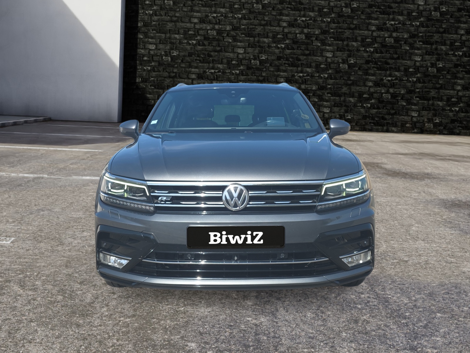 Volkswagen Tiguan 7