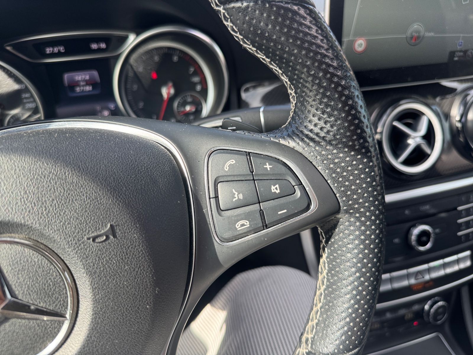 Mercedes-Benz Gla 22