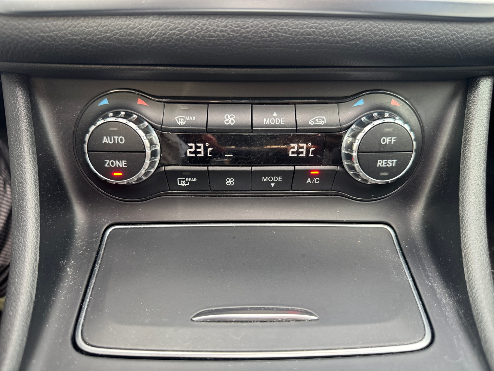 Mercedes-Benz Gla 27