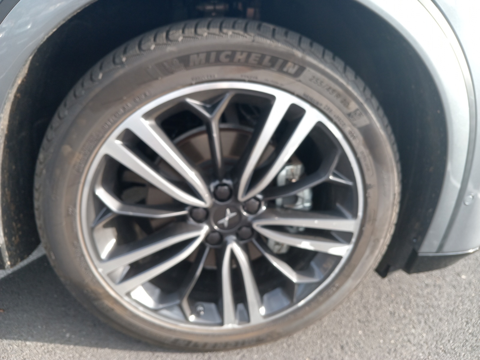 Xpeng G6 33