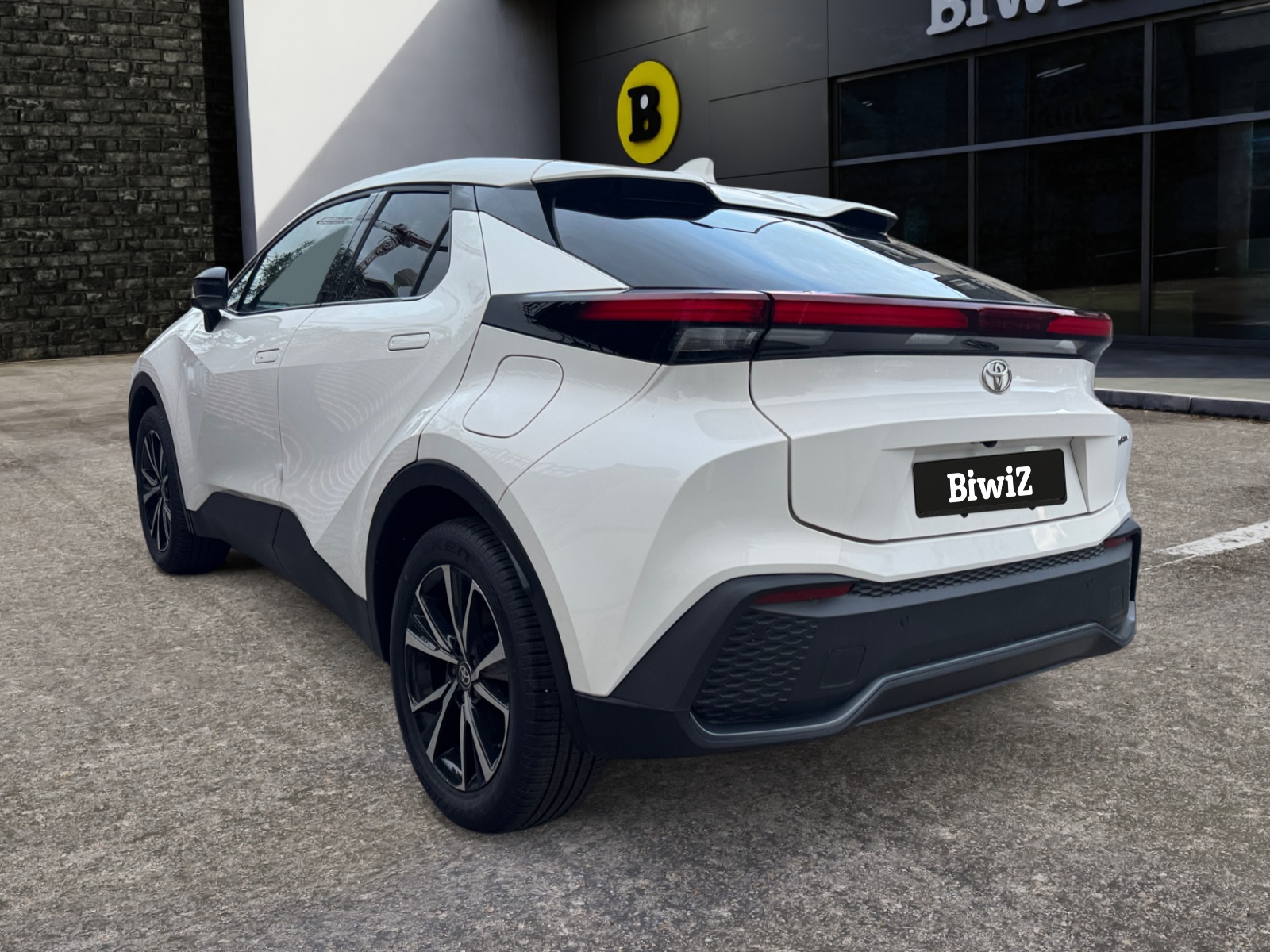 Toyota C-Hr 2