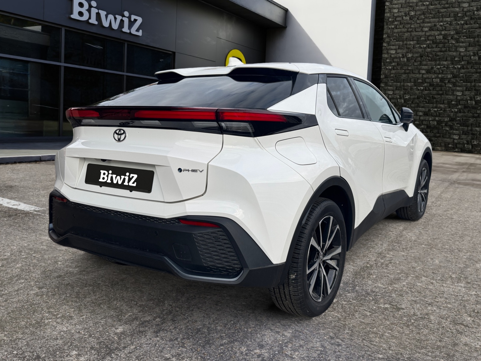 Toyota C-Hr 4