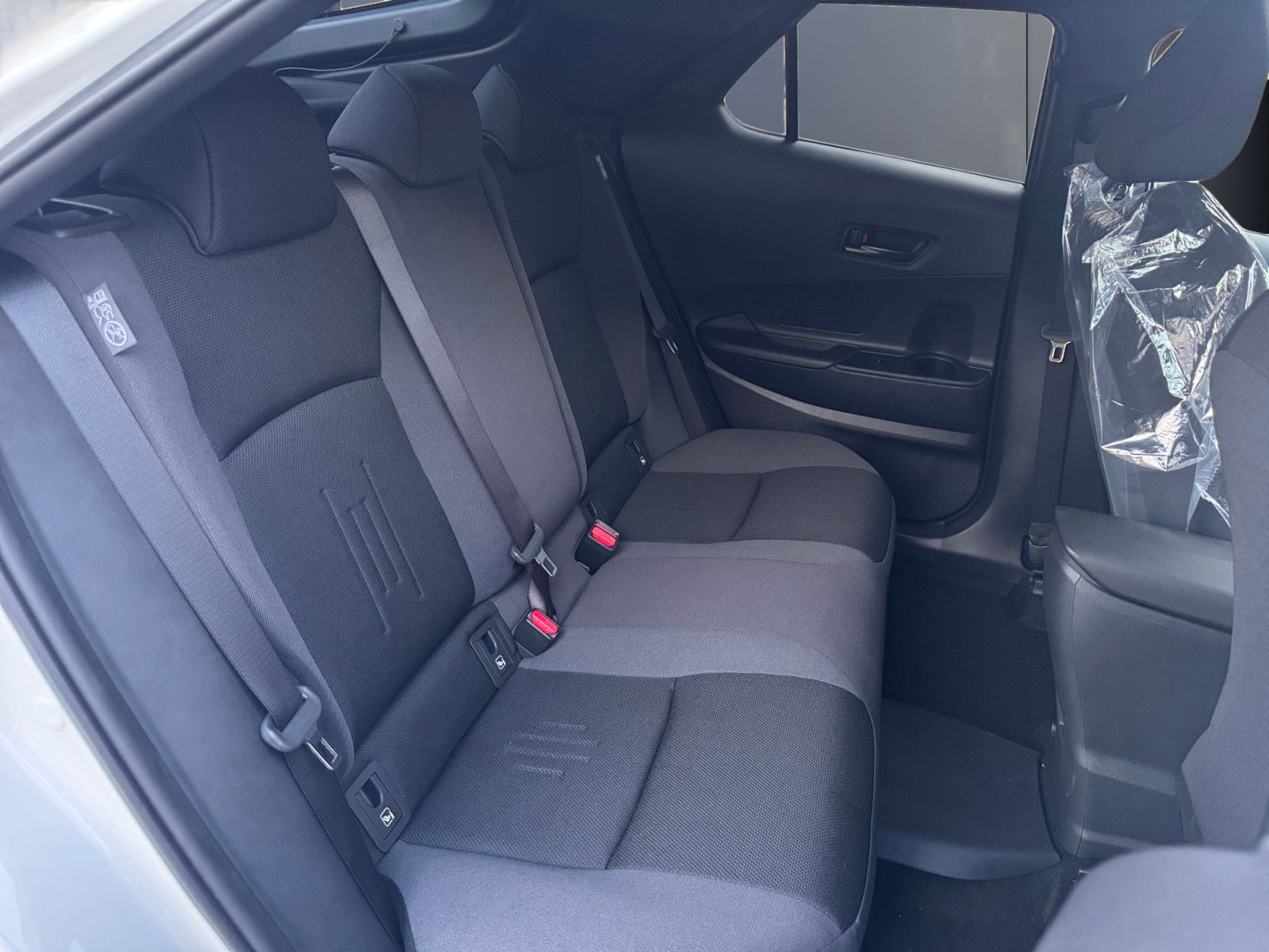 Toyota C-Hr 11