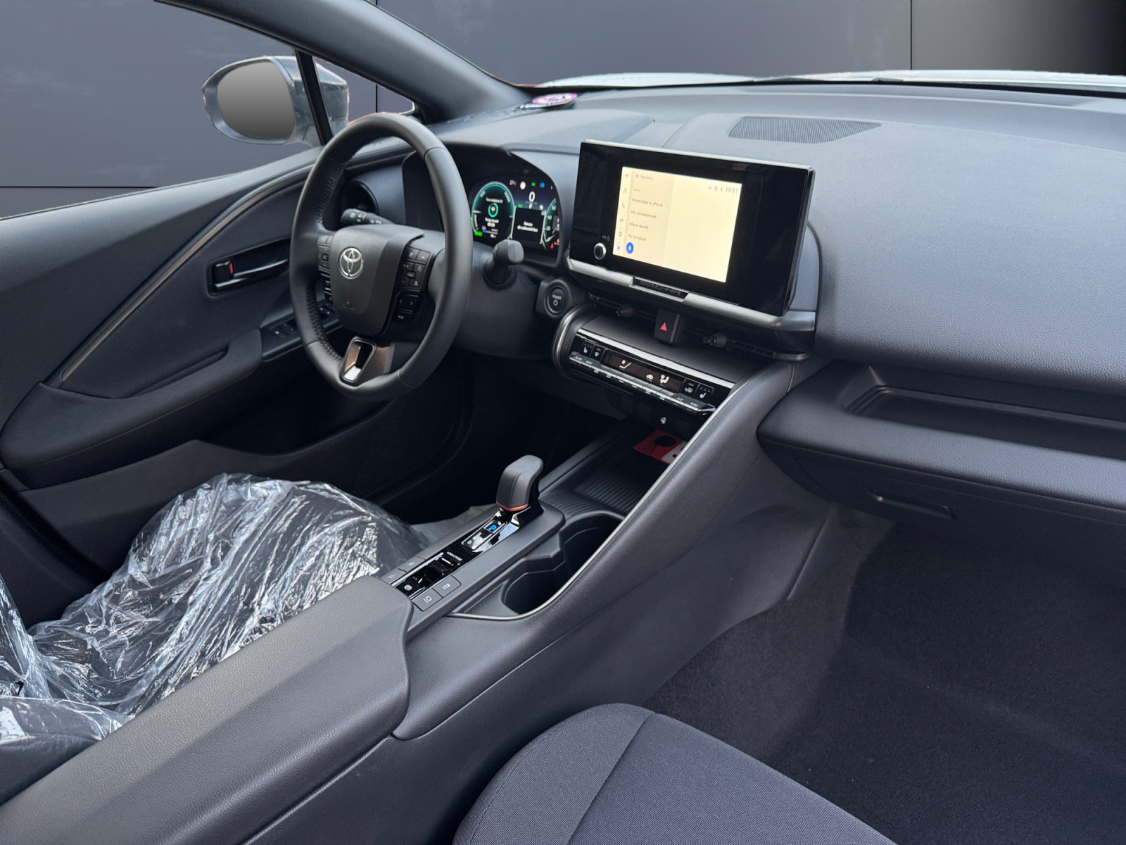 Toyota C-Hr 12