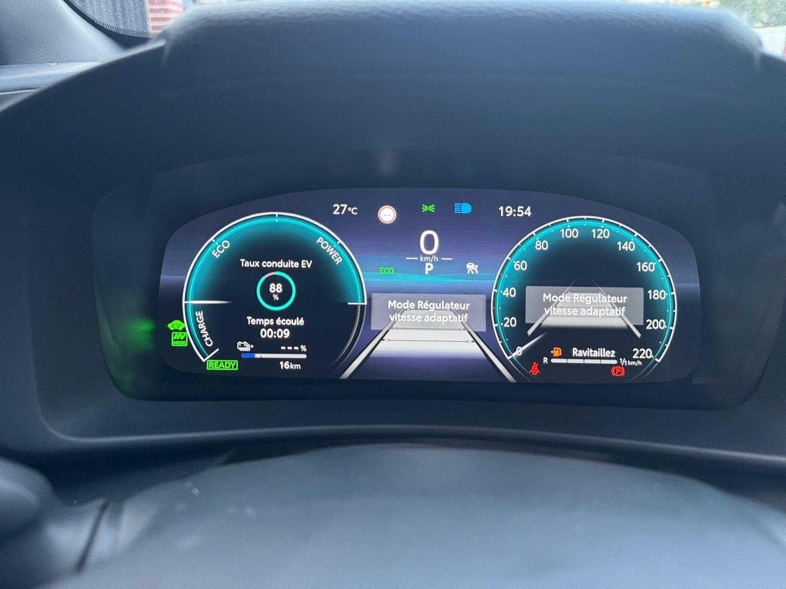 Toyota C-Hr 16