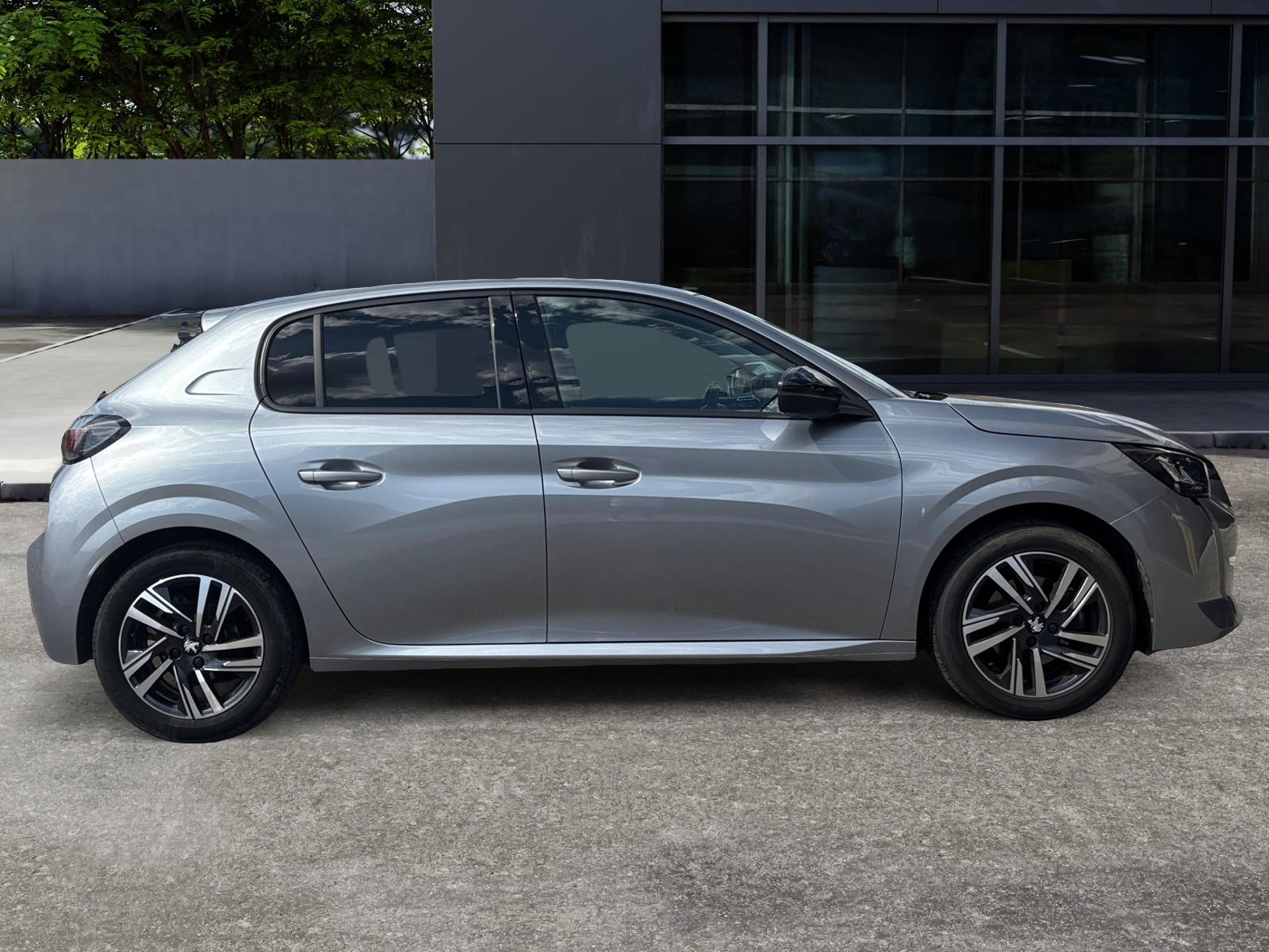 Peugeot 208 5
