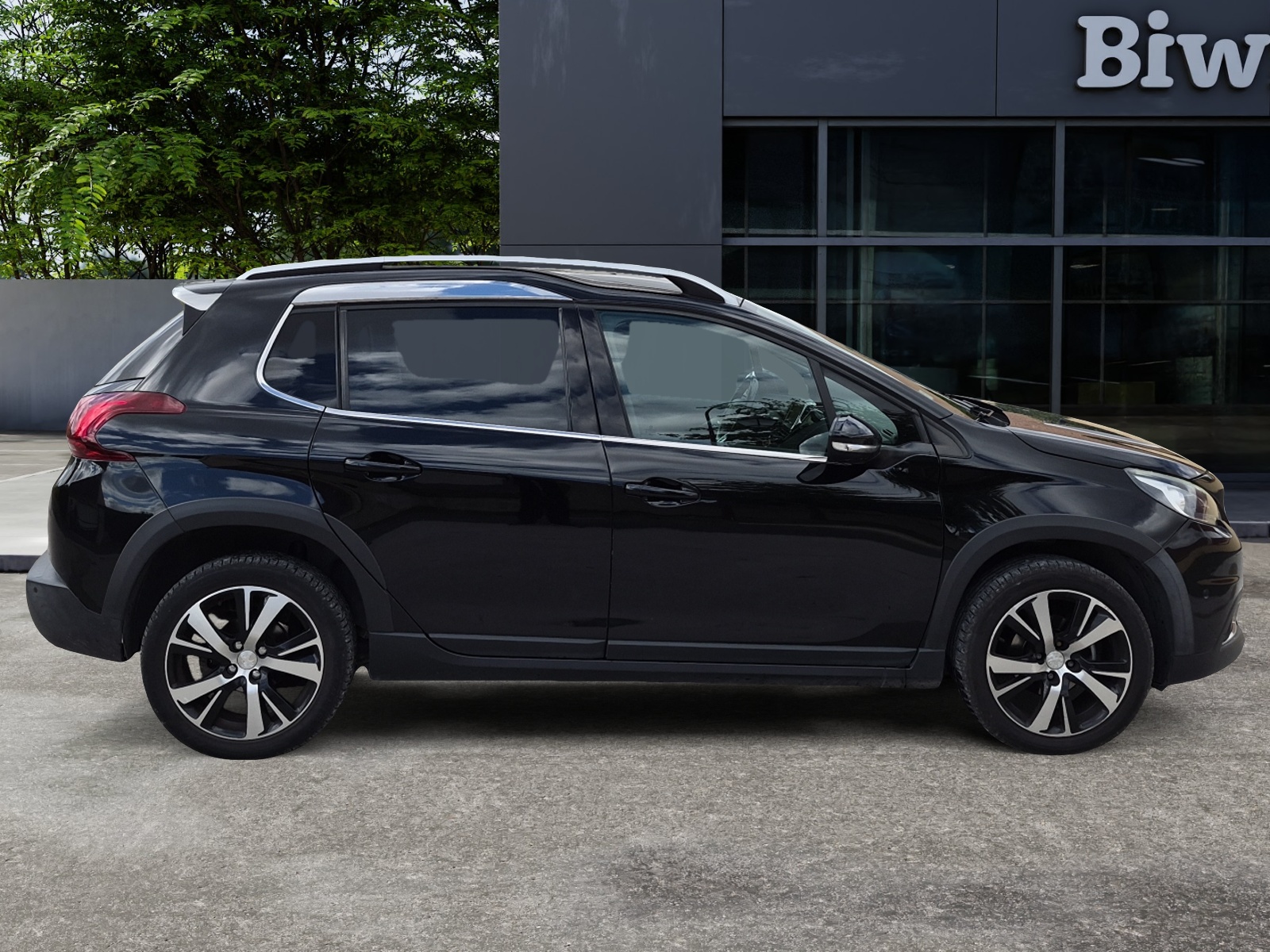 Peugeot 2008 5