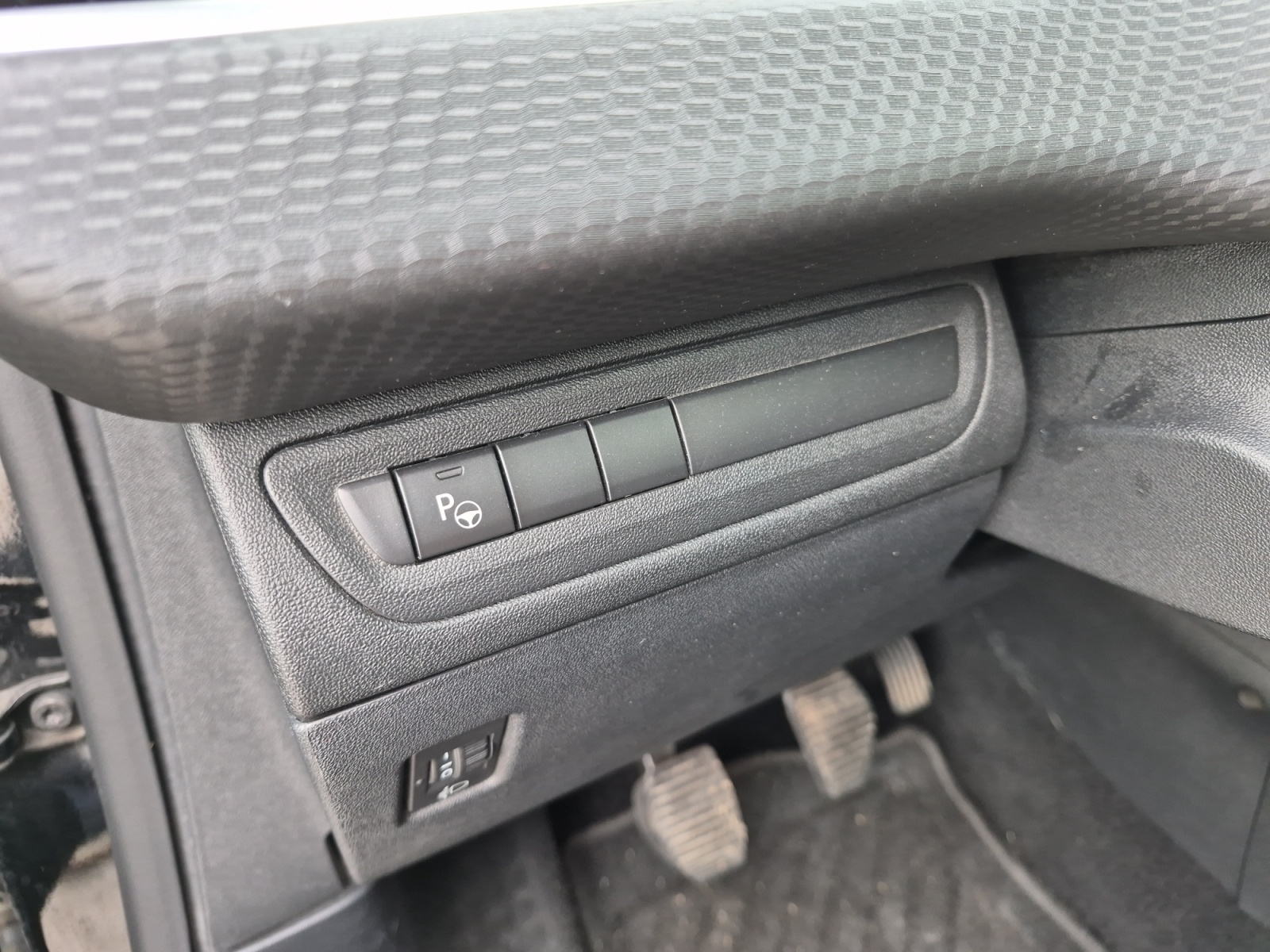 Peugeot 2008 18