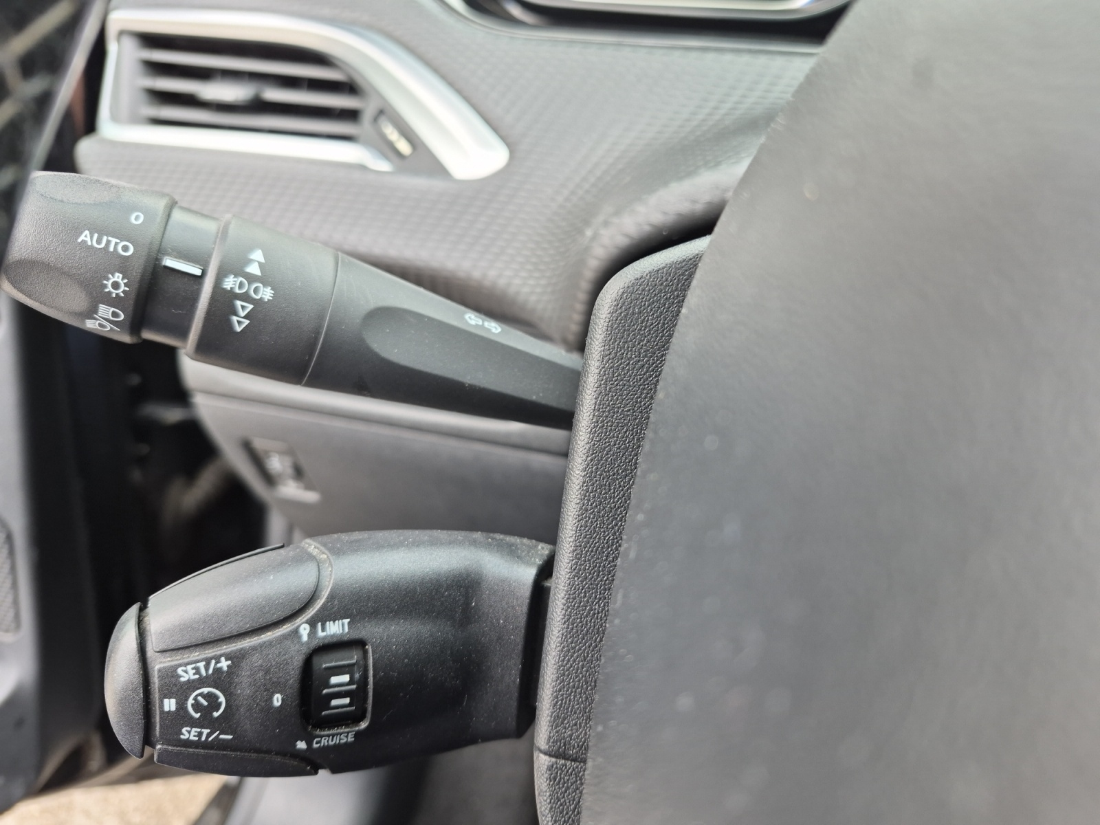 Peugeot 2008 21