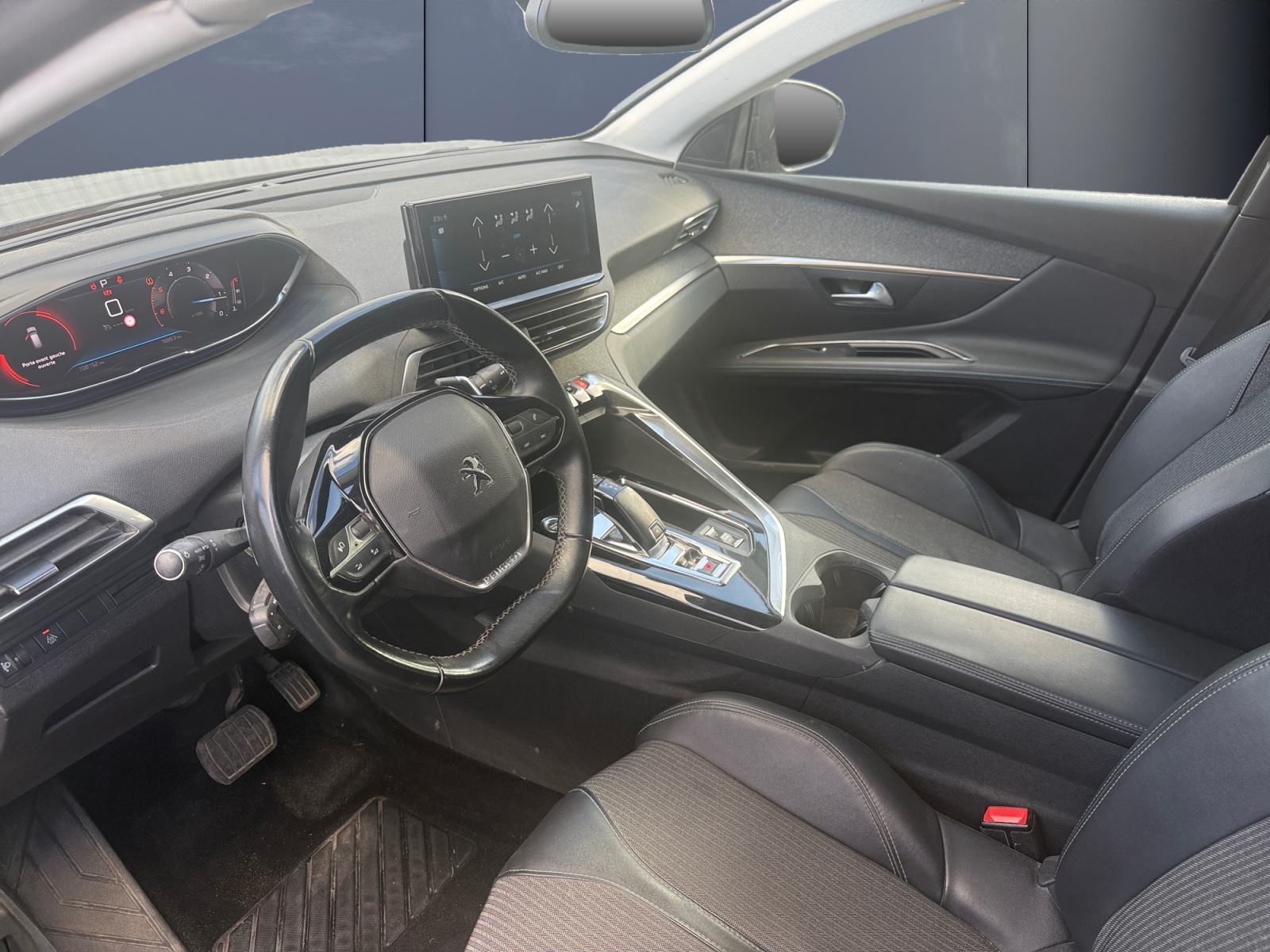 Peugeot 3008 8