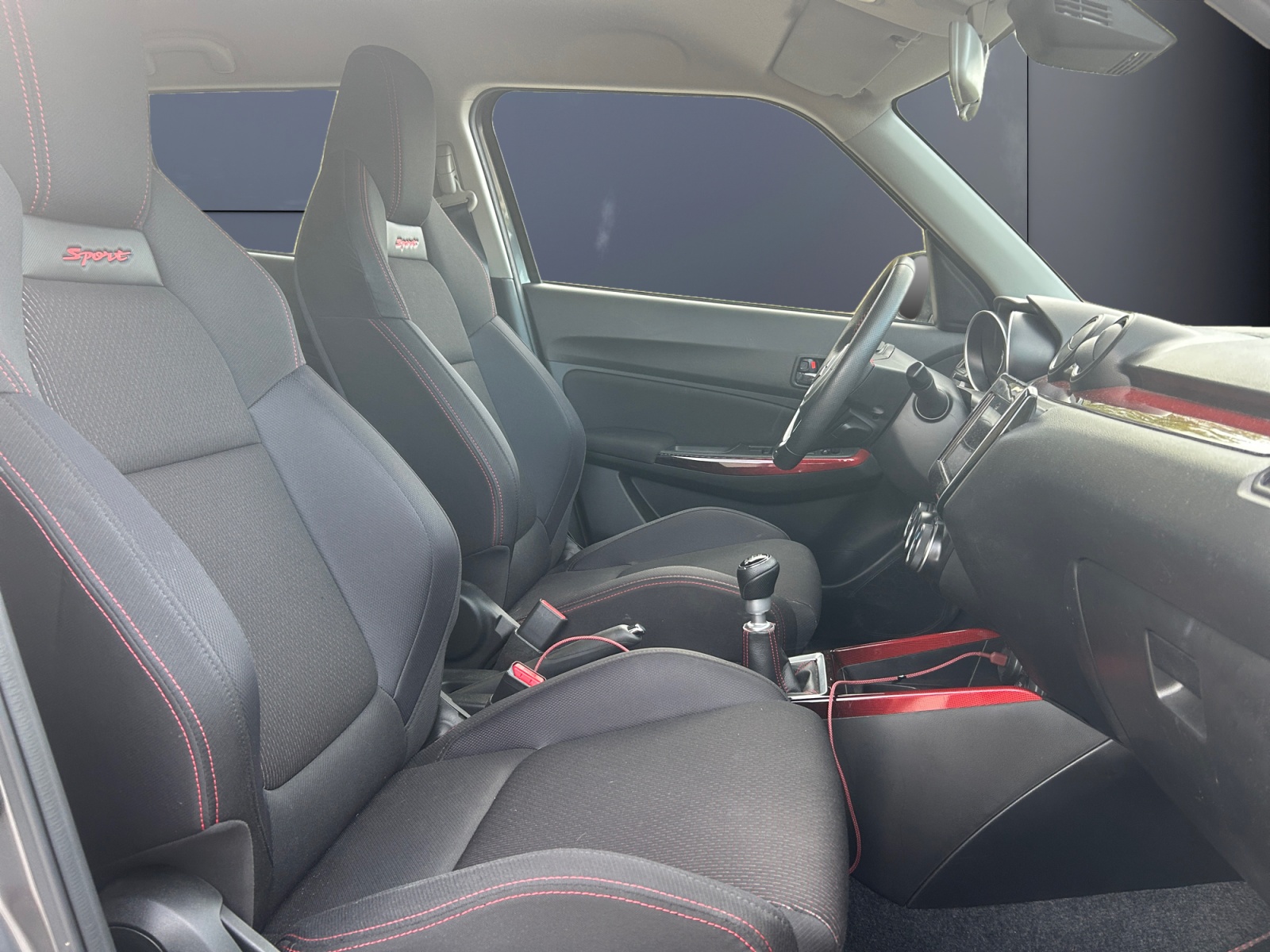 Suzuki Swift 13