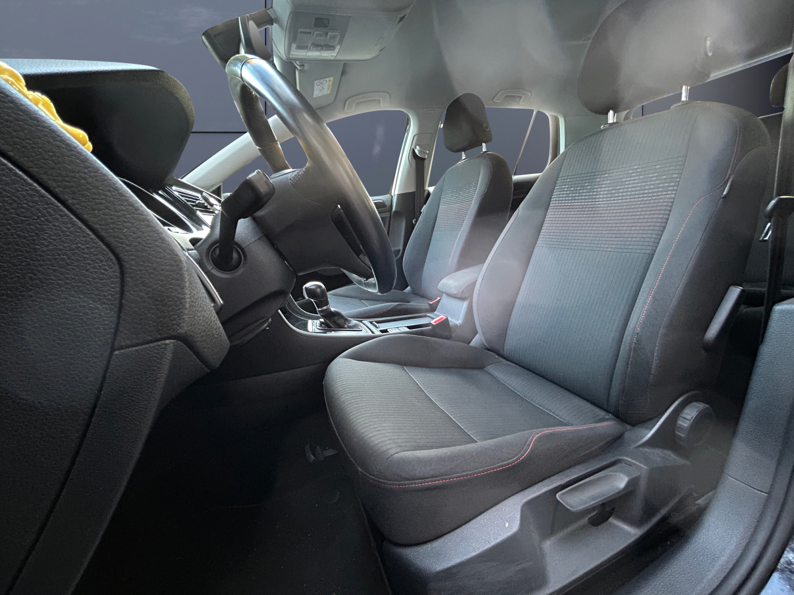 Volkswagen Golf 9