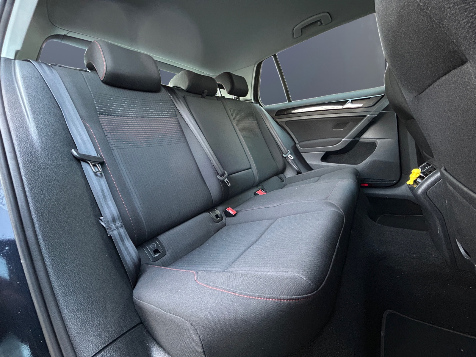 Volkswagen Golf 11
