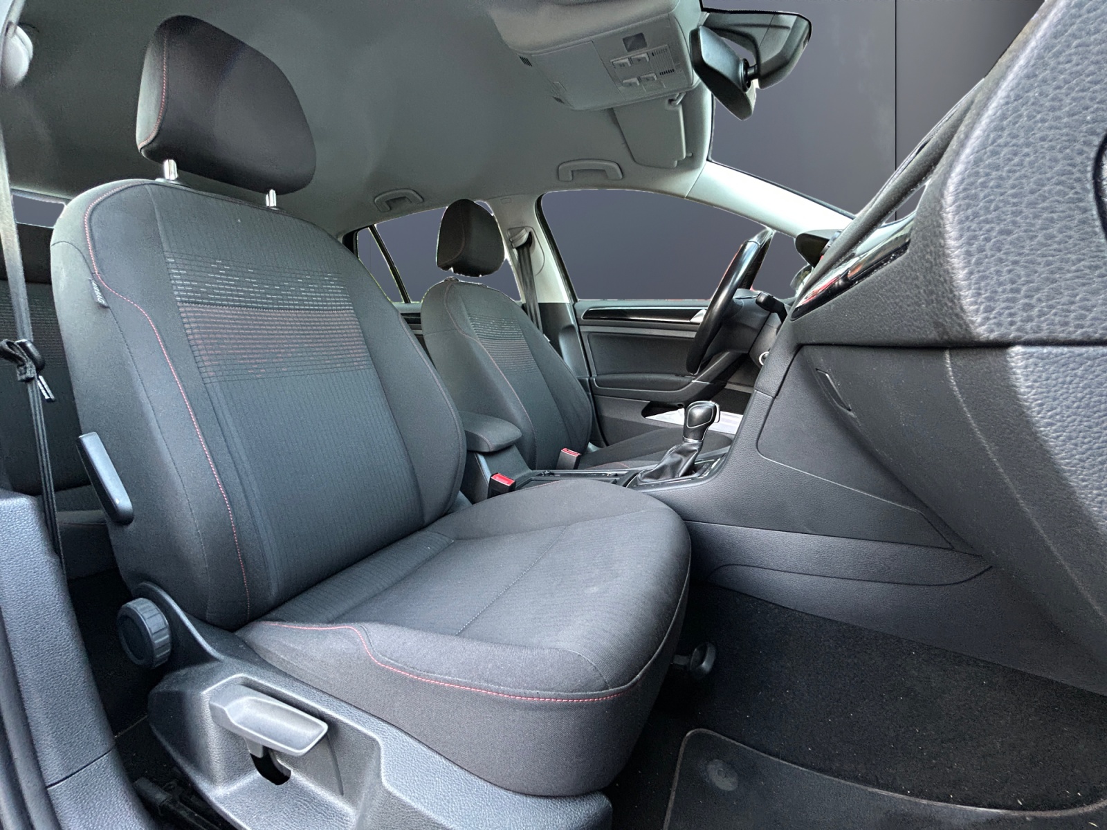Volkswagen Golf 13