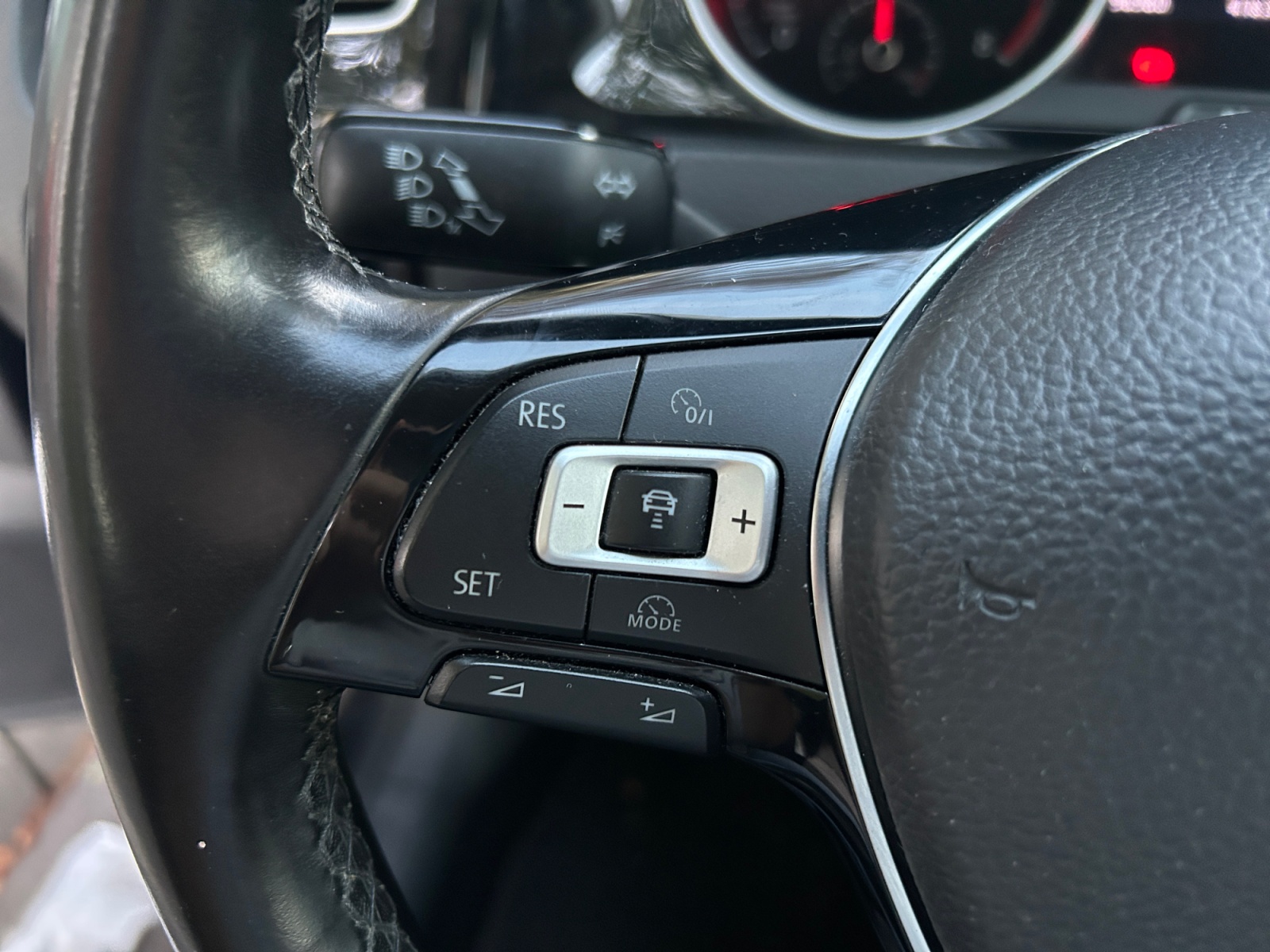 Volkswagen Golf 21