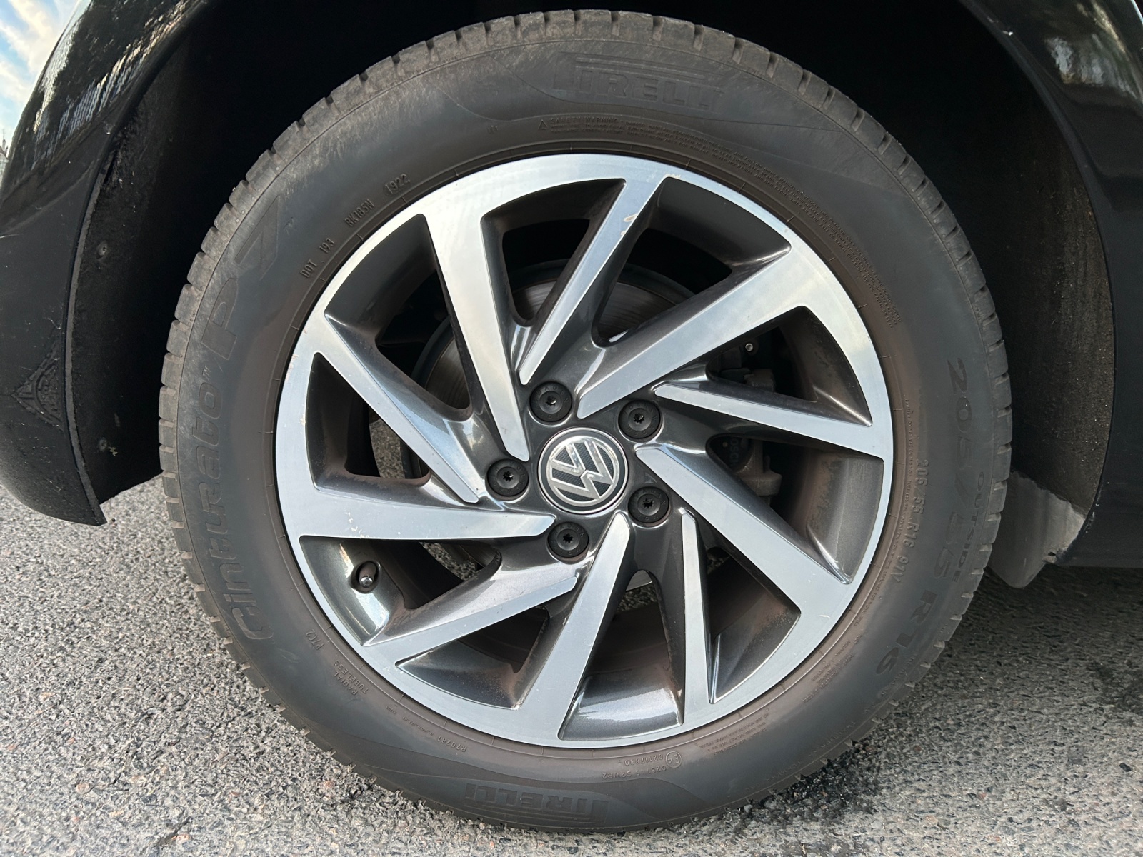Volkswagen Golf 34