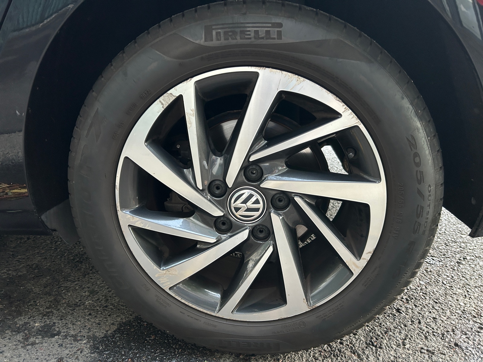 Volkswagen Golf 35