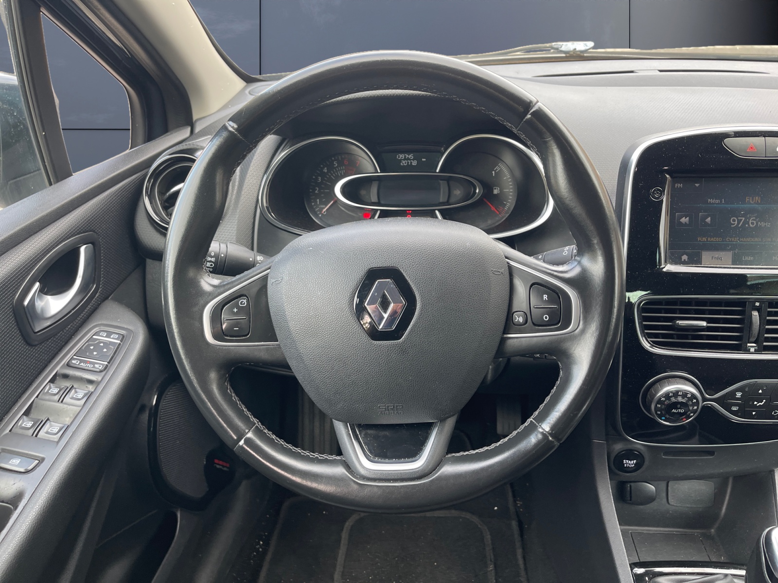 Renault Clio 15