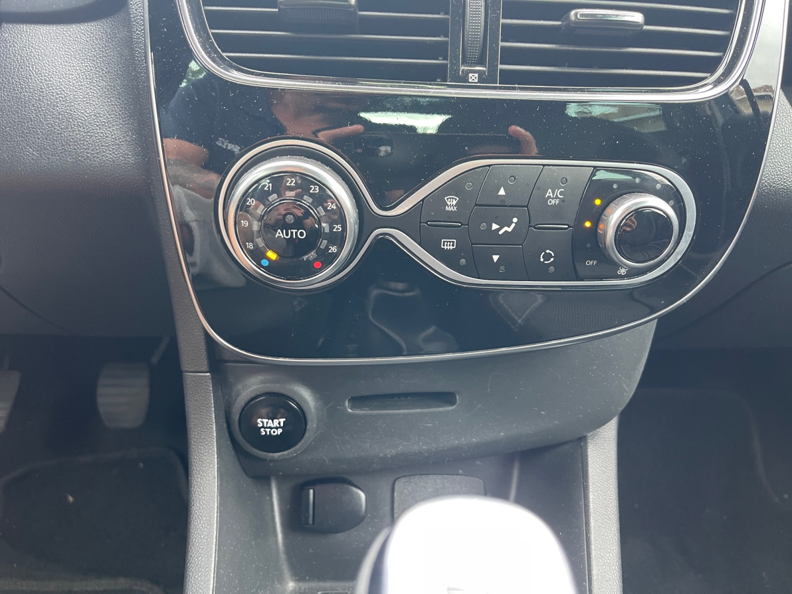 Renault Clio 19