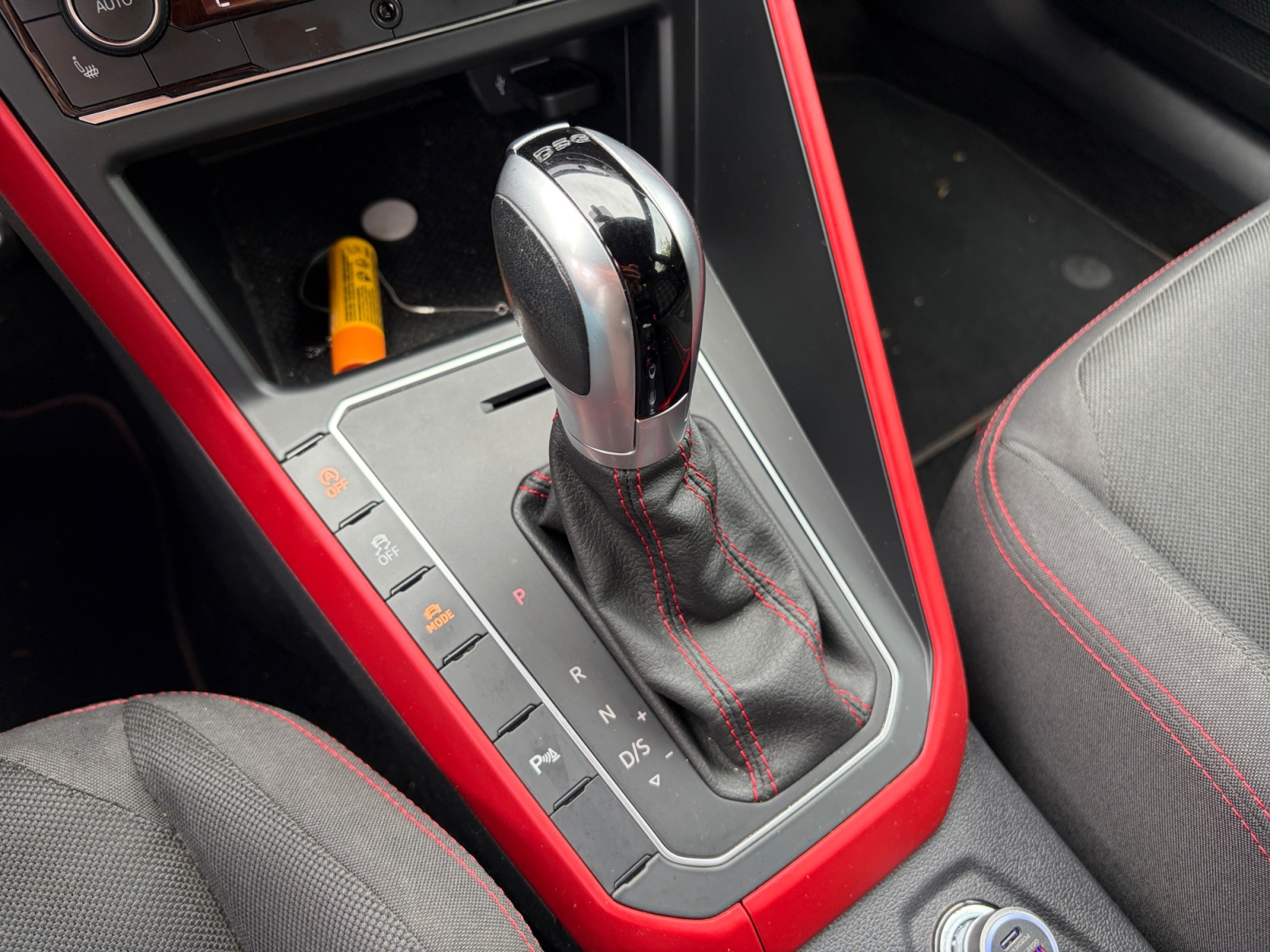 Volkswagen Polo 24