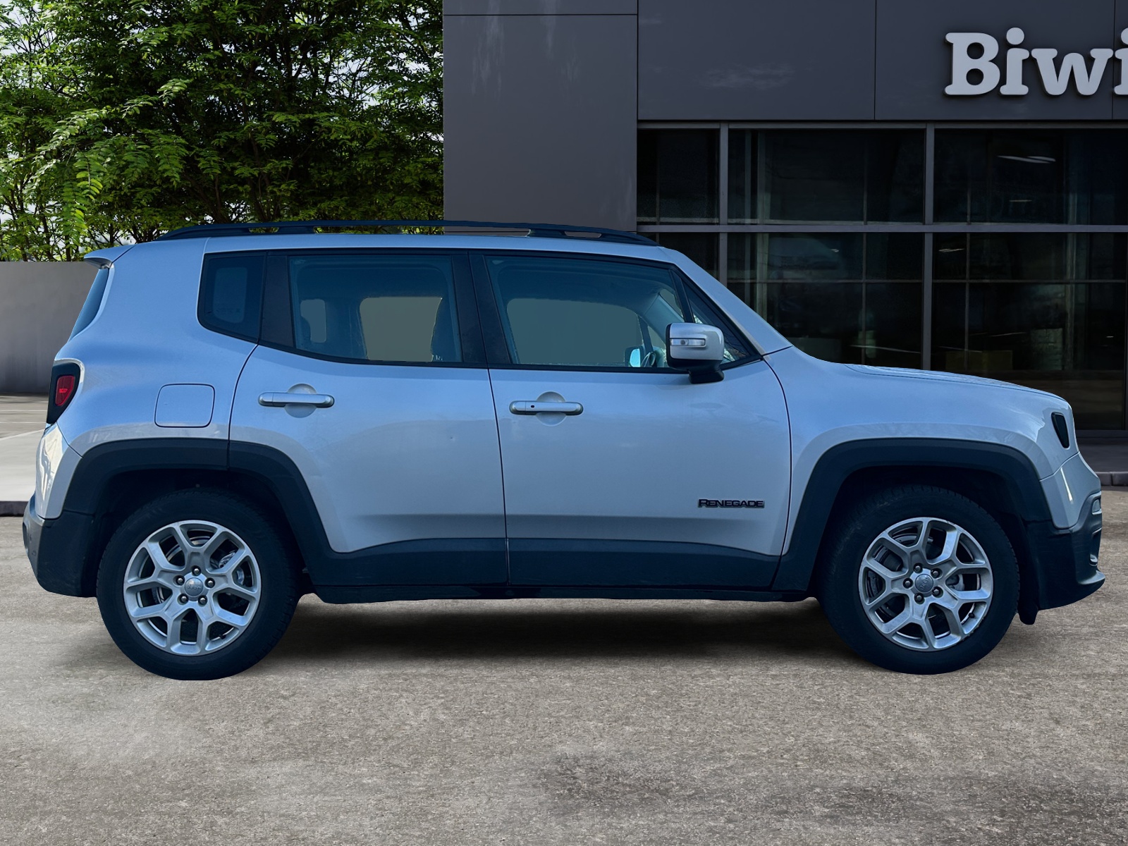 Jeep Renegade 5