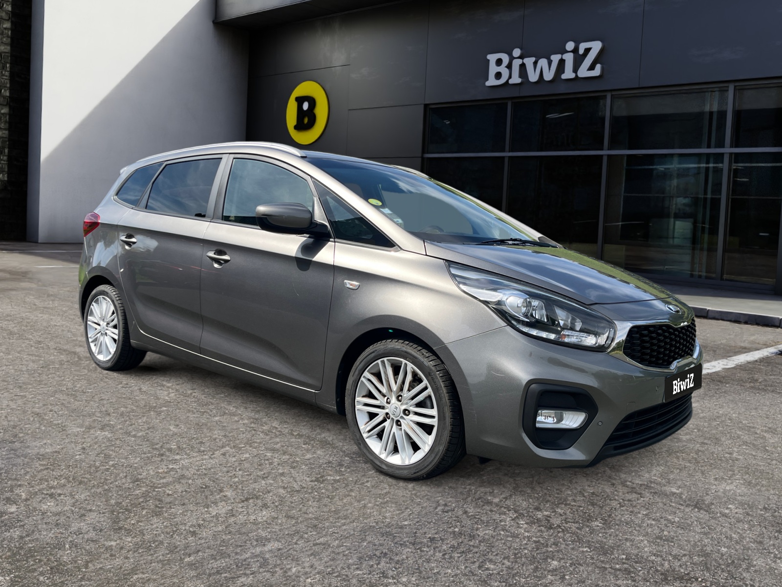 Kia Carens 6