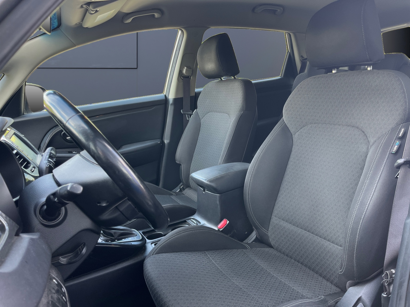 Kia Carens 9