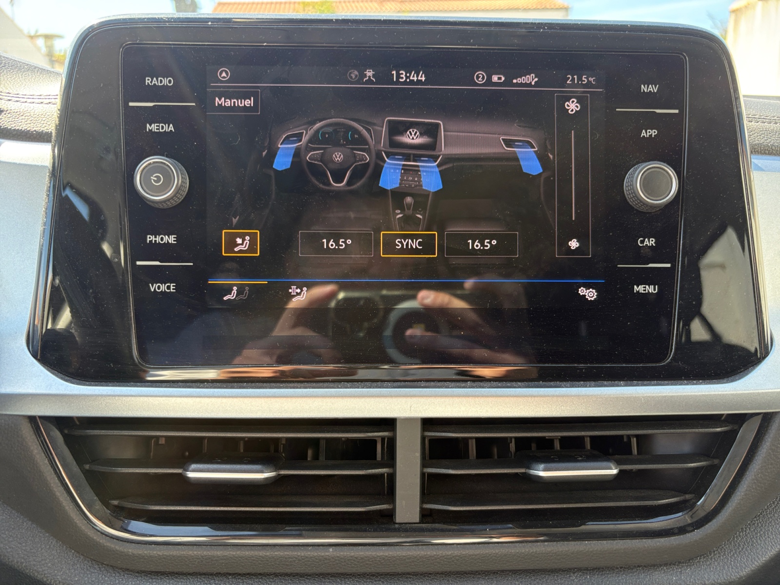 Volkswagen T-Roc 25