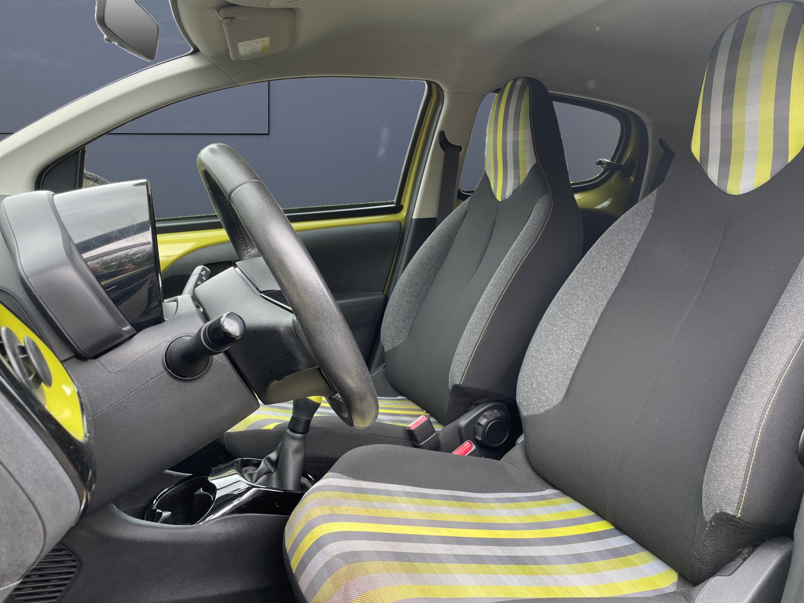 Peugeot 108 9
