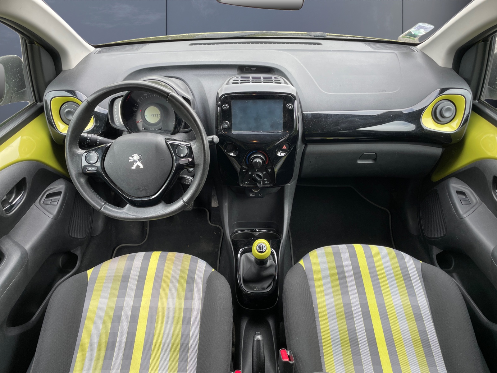 Peugeot 108 14